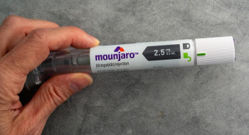 Uso de canetas emagrecedoras por idosos requer cuidados, diz geriatra